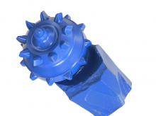 12 1、4 IADC 437 Roller Cutters