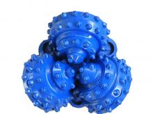 9 5、8 IADC637 TCI Tricone Bit