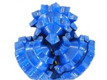7 5、8 IADC216 Milled Tooth Tricone Bit