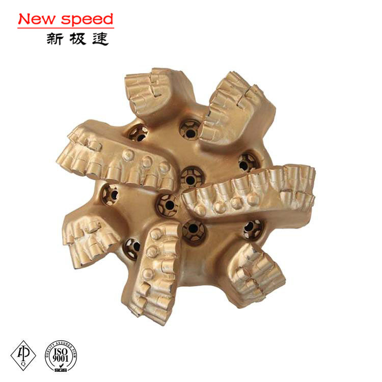 12 1、4 PDC bit M1675