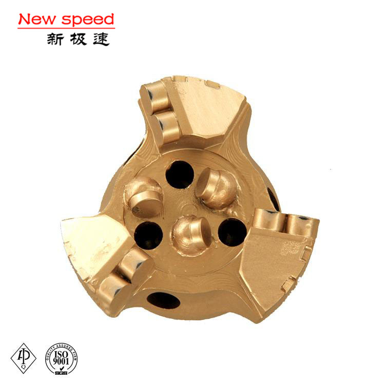 4 1、2 inch PDC Drag Bit ,3 blades